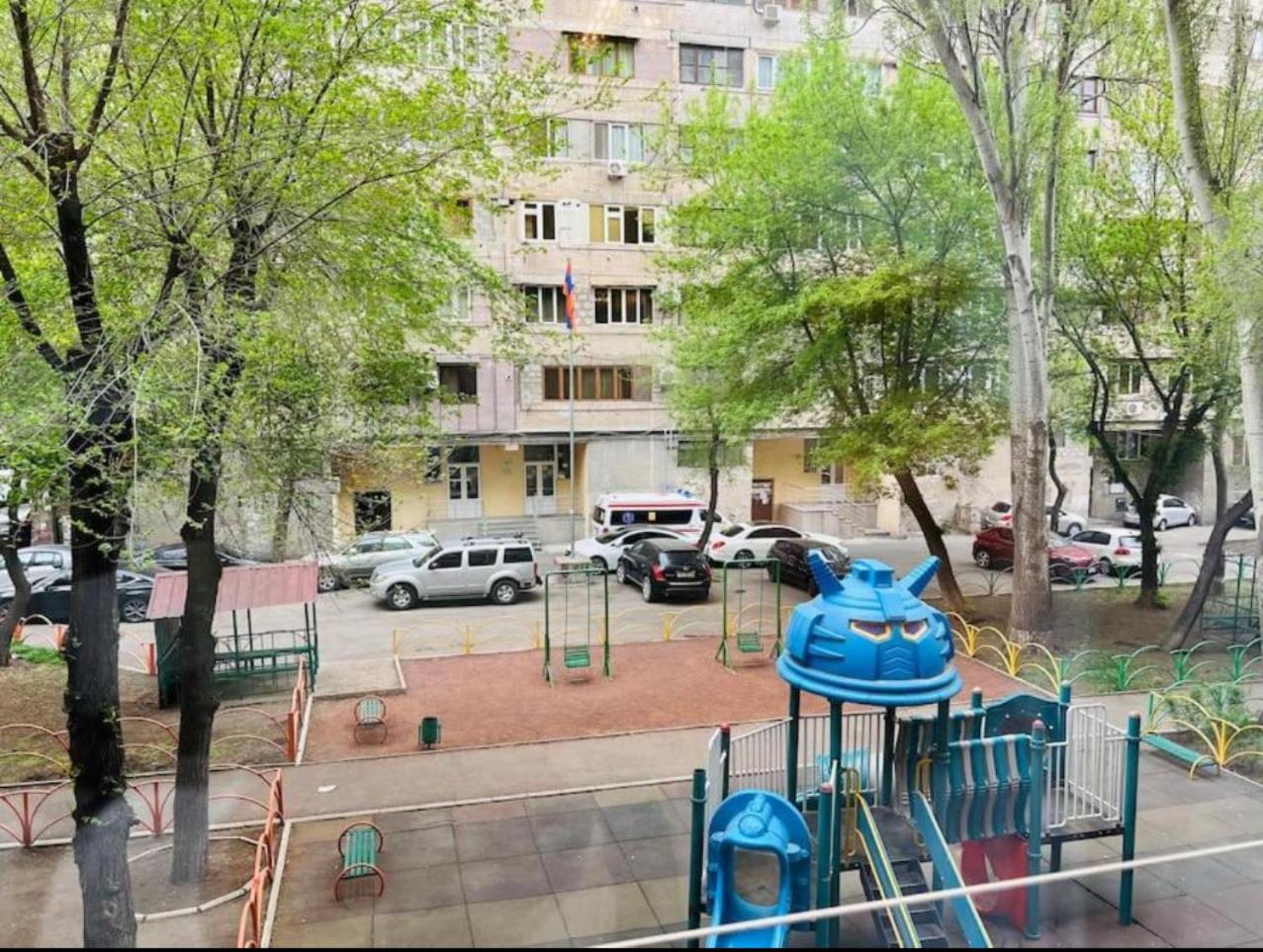 Apart House In Centr Koghbaci Strit Jerevan Exteriér fotografie